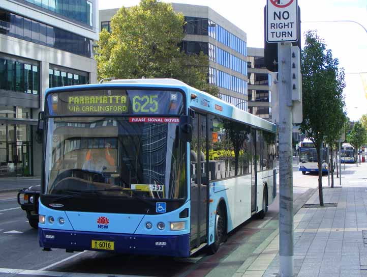 Hillsbus Volvo B7RLE Volgren CR228L 6016